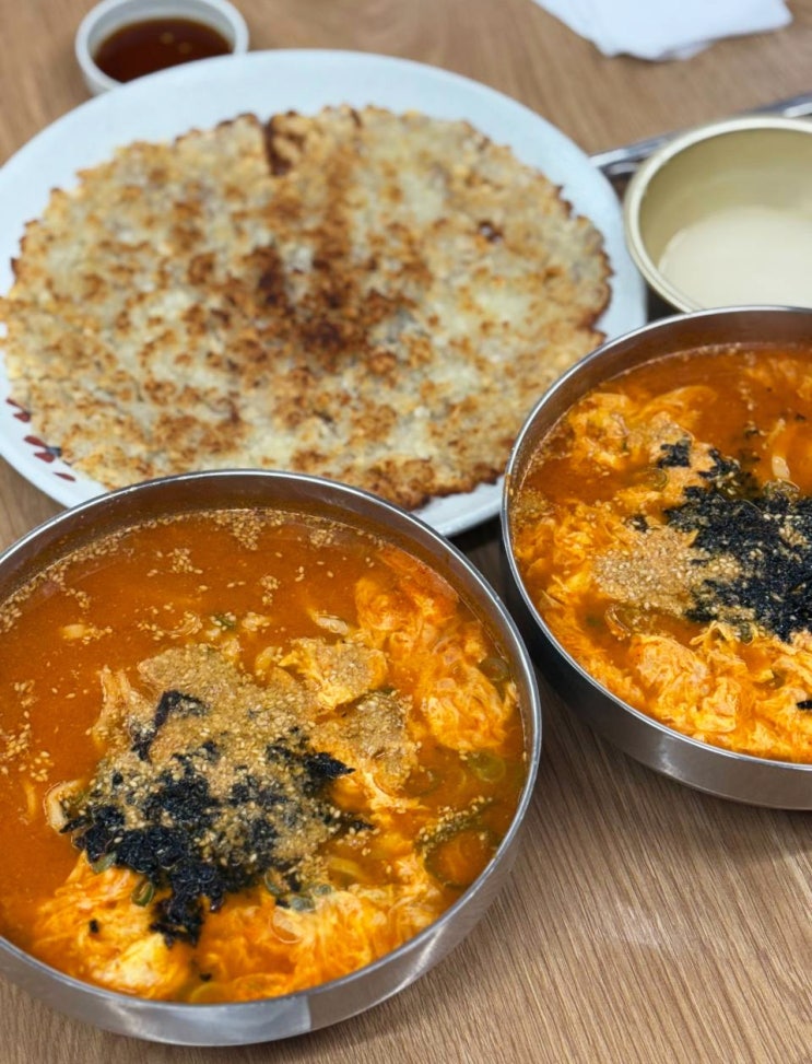  [속초맛집 금이야옥이야] 주차, 캐치테이블 오픈런 웨이팅 장칼국수, 감자전 후기