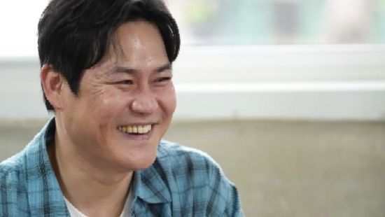 <b>김성균</b> "취사병 출신, 아이들 요리 내가 한다" (<b>전현무계획</b>2)