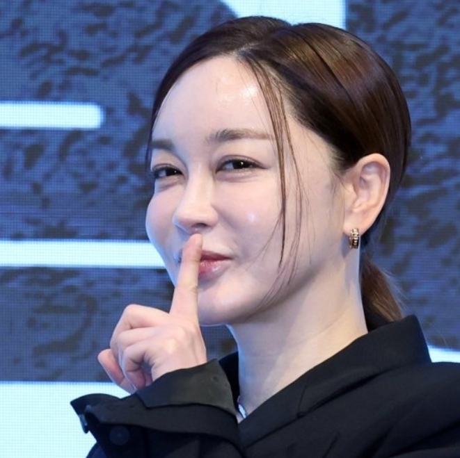 배우 <b>김혜은</b>, <b>설난영</b> 존경 <b>발언</b>과 <b>유시민</b> 비난 논란