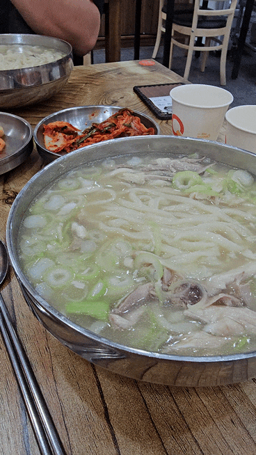  평택] '청담닭개장' 에서의 닭칼국수 먹부림, 초계국수도 잘해요!