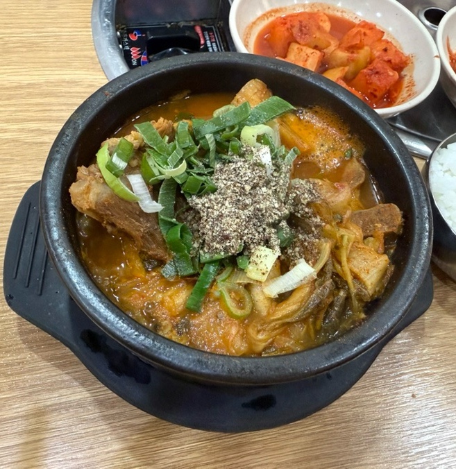  응암역 주차가능 감자탕 뼈해장국 맛집 조마루 감자탕 내돈내산 솔직후기