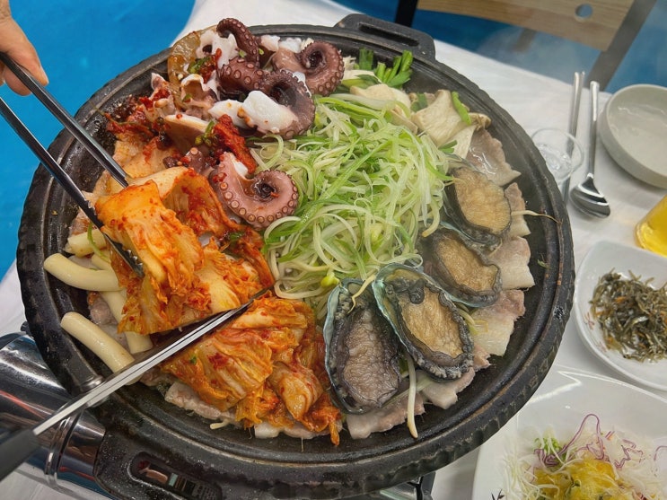  [도시어부 돌문어삼합] 여수 중앙동 삼합 맛집의 신선한 해물