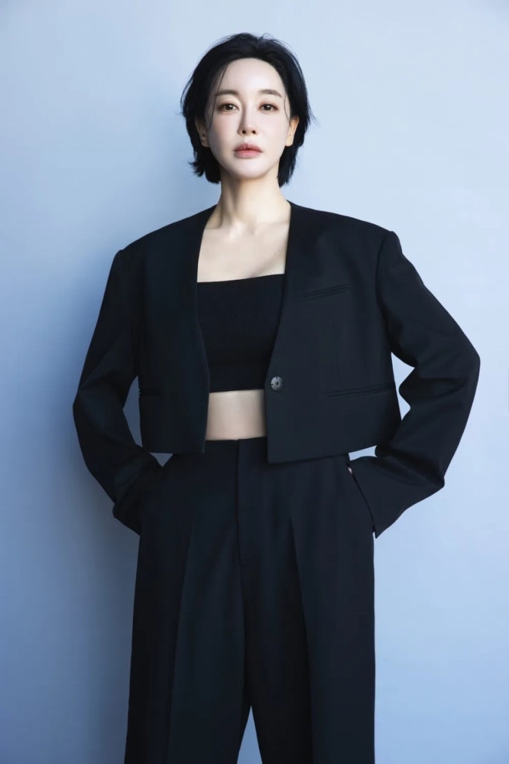 배우 <b>김혜은</b> <b>유시민</b> 작가 <b>발언</b> 저격 무슨말했길래