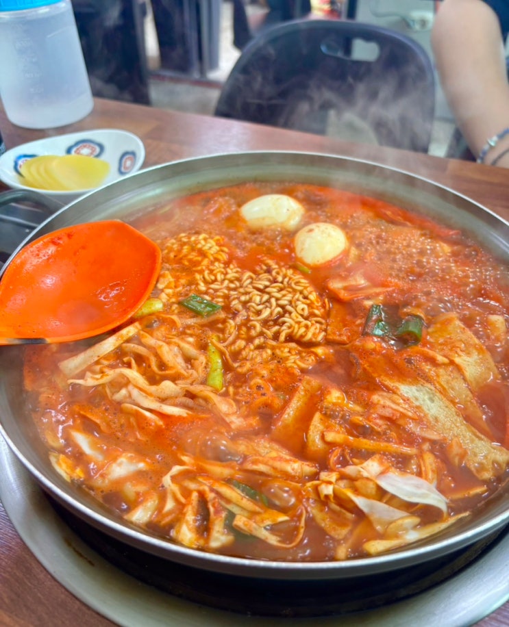  보라매공원 즉석떡볶이 맛집 | 보라매역 삐삐네분식 내돈내산 후기