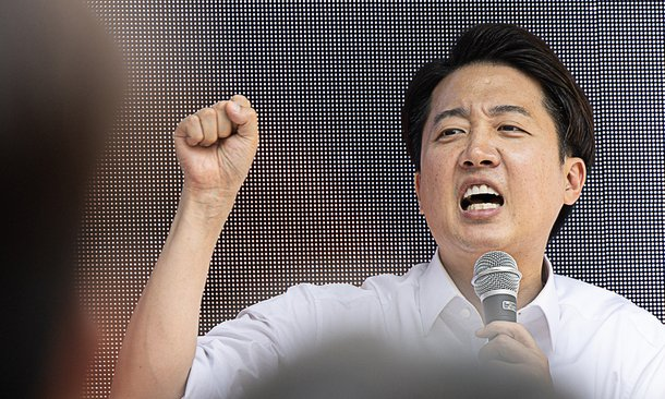 [속보] <b>이준석</b> 후보, 민주당 향해 "이재명 유신 <b>독재</b> 서곡" 폭탄... 