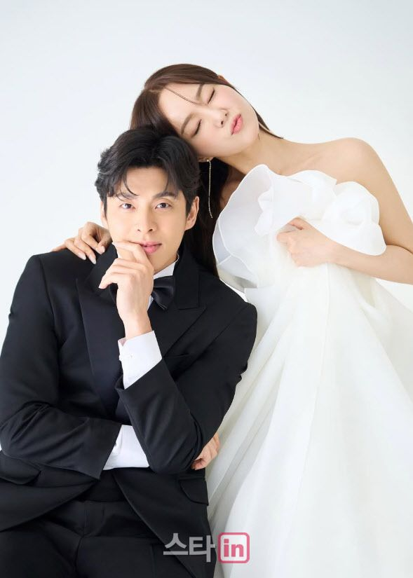  '발레리노와 결혼' 임정희, 임신 발표…"아기 천사 찾아와"