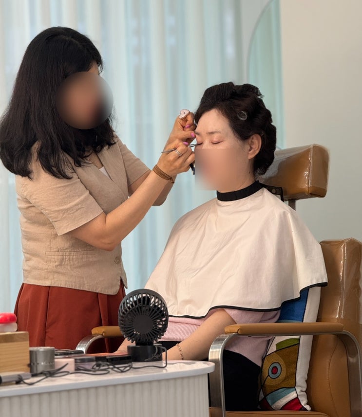  혼주가족메이크업 꾸밈살롱by연아 방문했어요