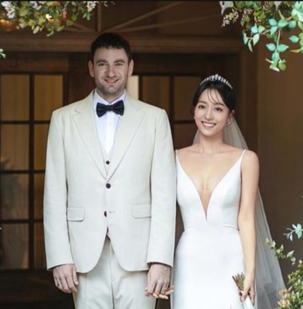 “아이가 어떤 민폐?”… <b>임현주</b>, '<b>노키즈존</b>' 관련 소신 발언 후... 