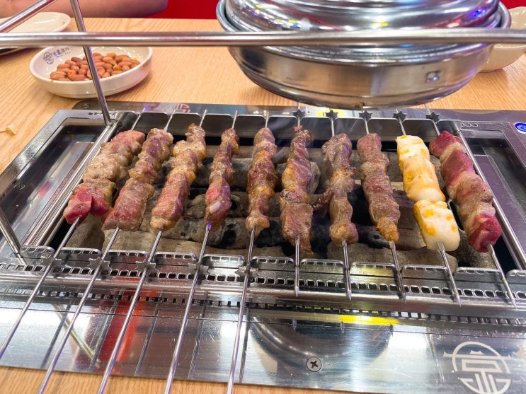  양꼬치와 훠거를 무한리필로 즐기는 남양읍 맛집 <경가양꼬치훠거 남양점>