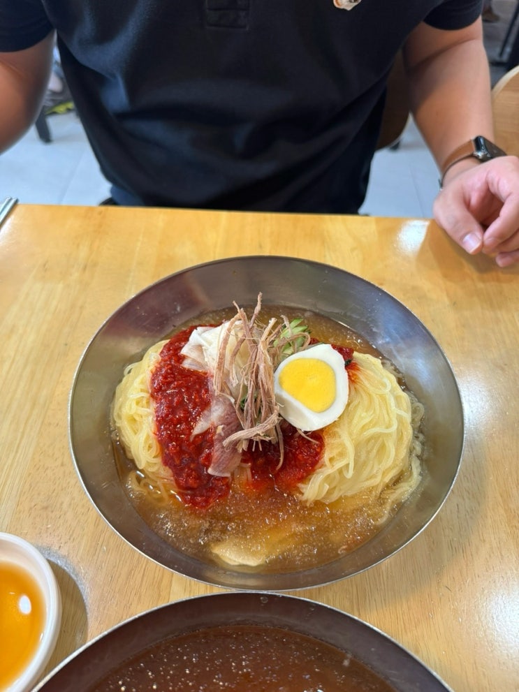  사상 밀면 맛집 [사상가야밀면] 웨이팅, 후기“갈비만두 + 밀면 = LOVE”