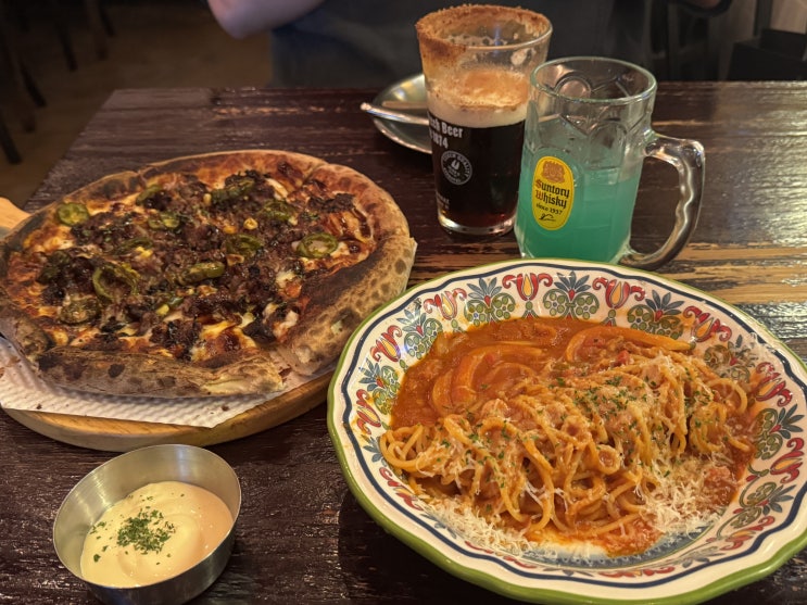  왕십리역 맛집 피자 코젤다크시나몬 오랜만에 생맥 맛있는 엘루이피자