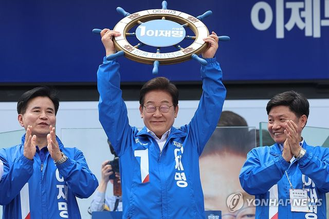  이재명 "유시민 발언 부적절…본인 사과했으니 국민도 용서할것"