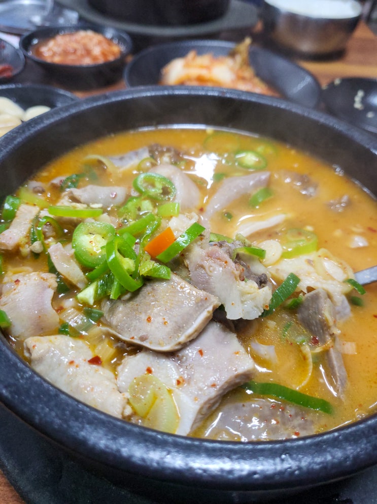  이천 로컬이 극찬한 용인순대국집 - 푸짐한 한그릇에 반해요
