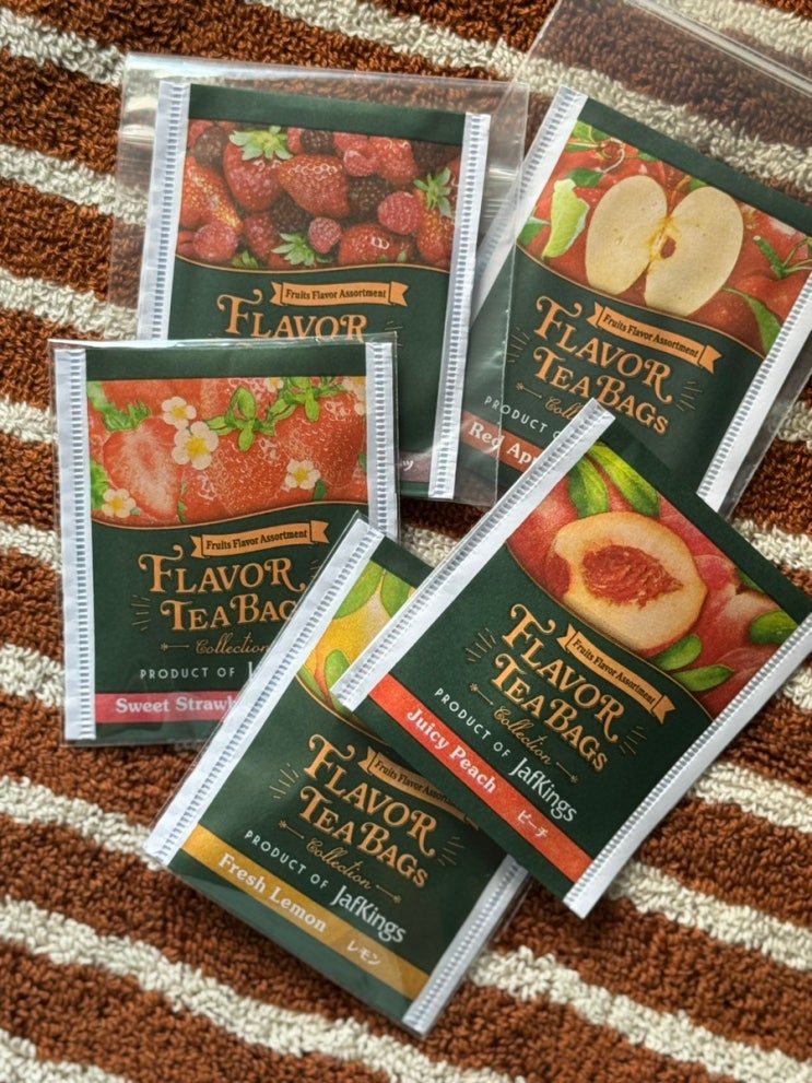 홈카페용품 좋아하는 유리잔 & 홍차 티백 급랭 아이스티 만들기 홈카페용품 좋아하는 유리잔 & 홍차 티백 급랭 아이스티 만들기