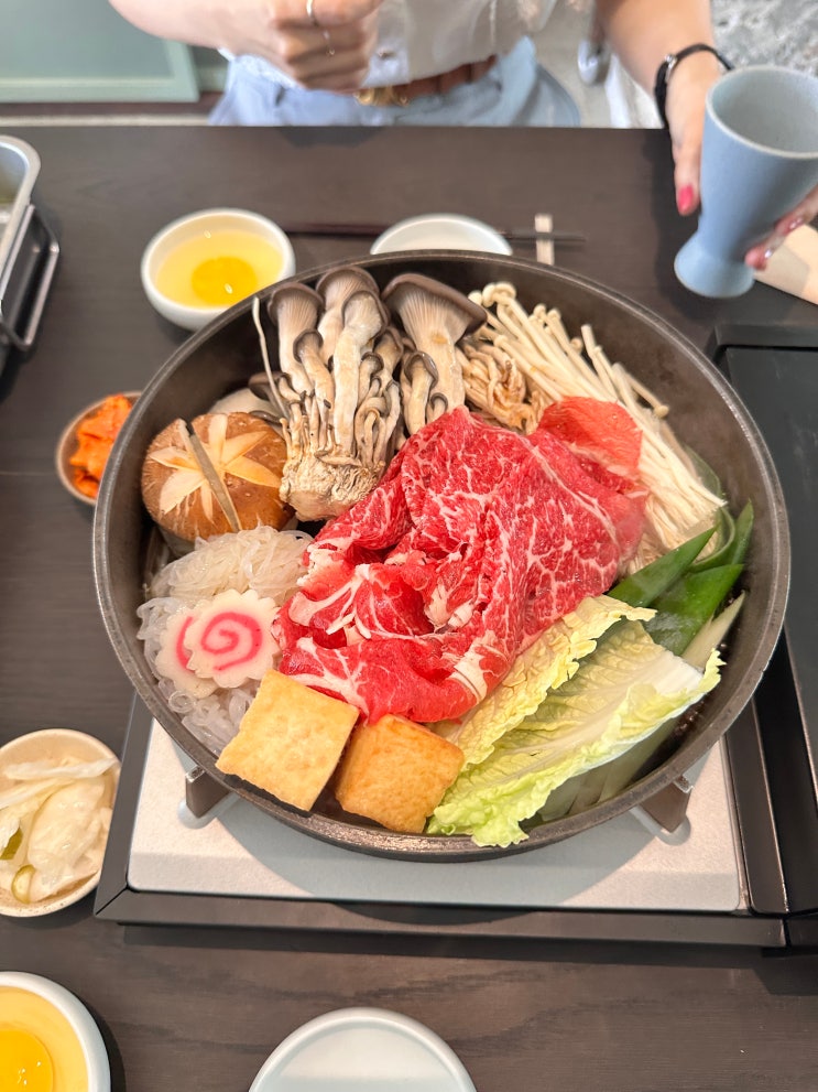 [신설동 데이트 맛집]분위기 좋고 조용한 그리고 데이트하기 좋은 "야채 무한리필" "무명스키야키" 찐리뷰(주차불가 하지만 팁)