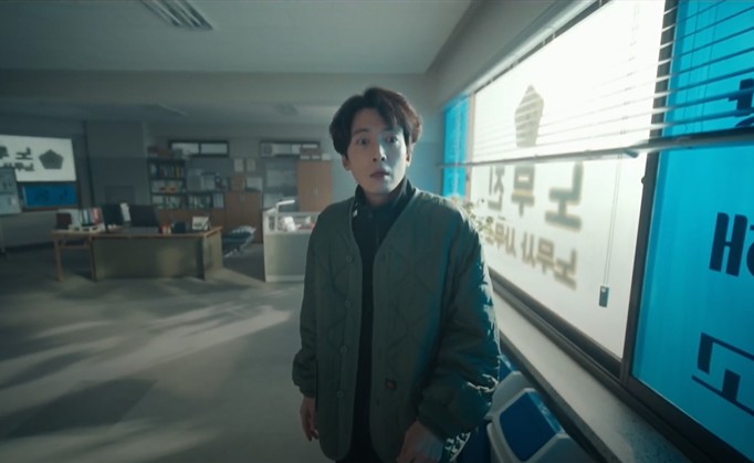 노무사 노무진, 판타지 속에 감춰진 현실의 경고…산재 보상법과 노무사의 진짜 역할은?