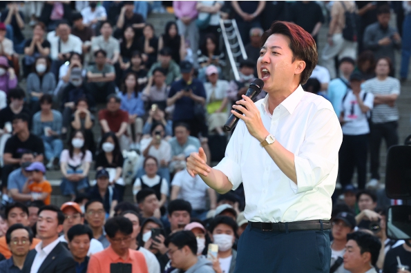  대선 본투표 직전 황교안 사퇴 후 김문수 지지 선언, 이준석 맘 변할까?
