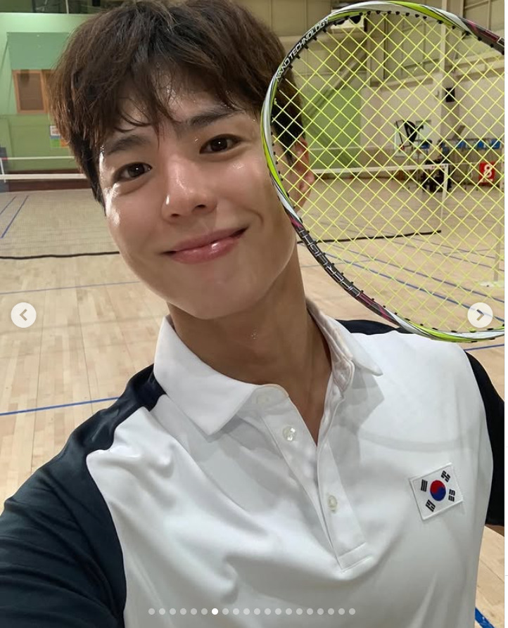 Park Bo-gum Fan Meeting Ticketing: Fan Club Pre-sale, Jangchung Arena Seating, Yes24 Schedule Information