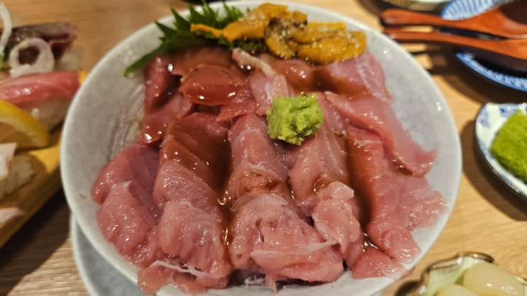 (광교 초밥 맛집) 오늘의 초밥. 특초밥 & 생마구로우니동 솔직후기 (우니는 약간 실망)