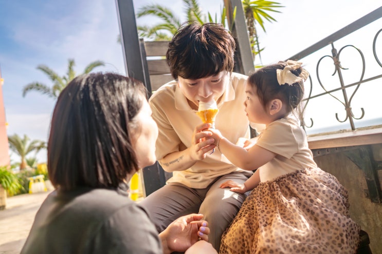  오키나와 스냅: 아메리칸 빌리지에서 짧은 아이랑 함께 by 석영작가