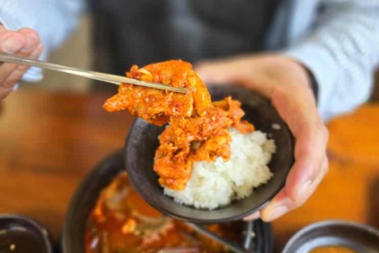  양평 현지인 맛집 소반뜰, 솥밥에 육개장, 제육볶음까지 따뜻한 밥상!
