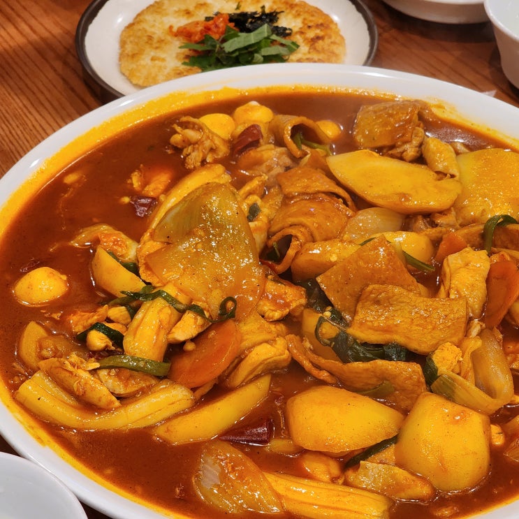  봉추찜닭 신메뉴 빨간찜닭 가재울뉴타운점 서대문구 맛집