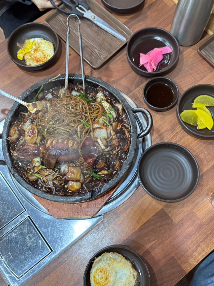  청주 서문시장 중식 맛집 추천 | 돌판 위 짜장면의 매력! 서문돌짜장 내돈내산 후기