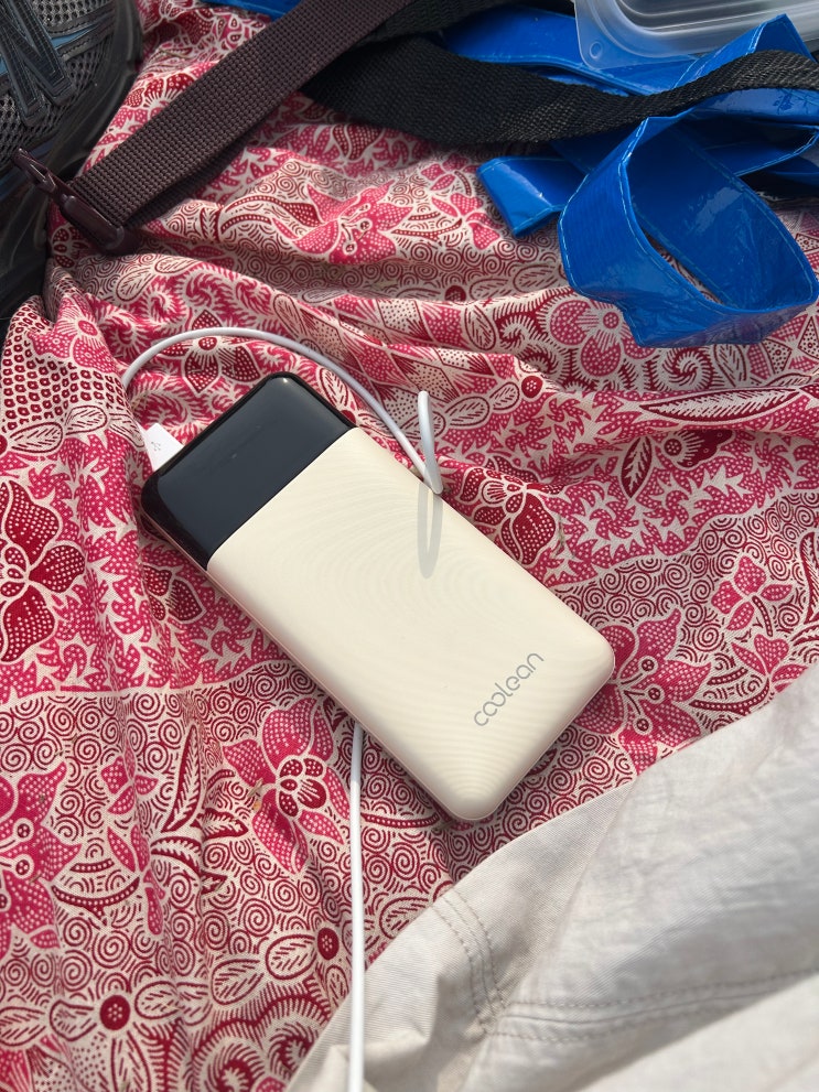  20000mAh 쿨린 보조배터리 사용 후기