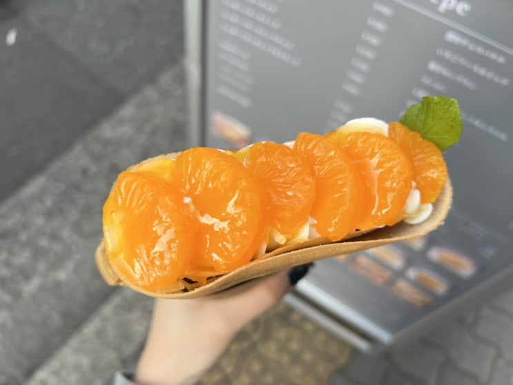  오사카 신사이바시 크레이프 전문점 에투알 Etoile エトワール