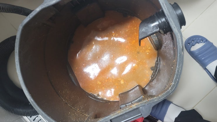  천안 싱크대 뚫는비용 배관청소가 필요할때가 있습니다.