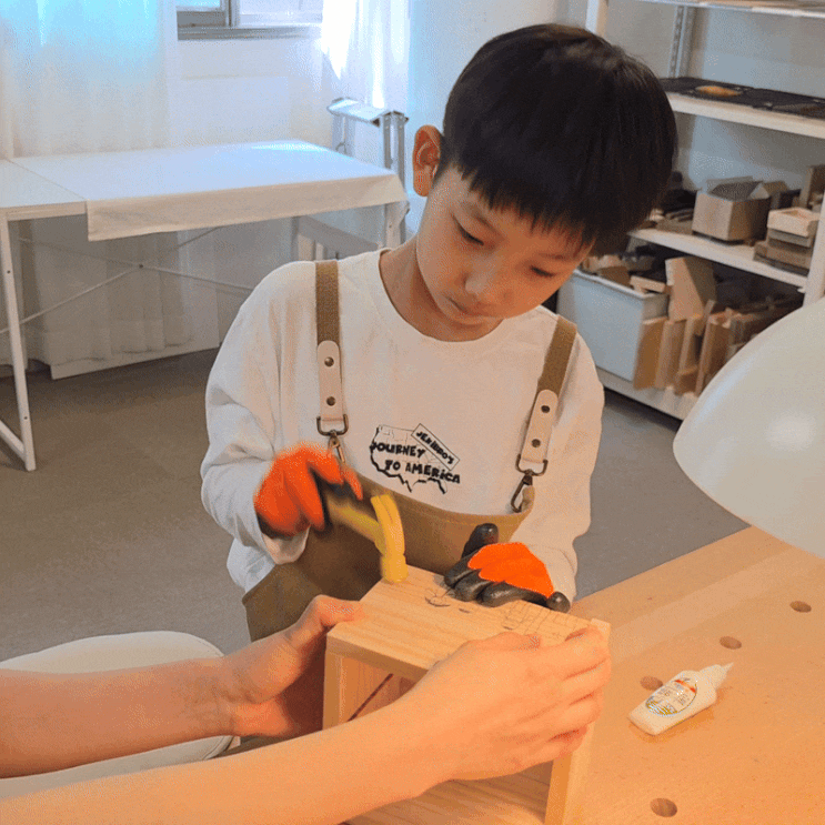  목공 배우기 첫 도전 : 서울 공방에서 만든 연필꽂이 체험 후기