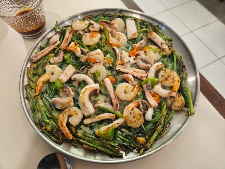  대전 둔산동 칼국수 맛집 동죽 가득한 둔산 물총칼국수