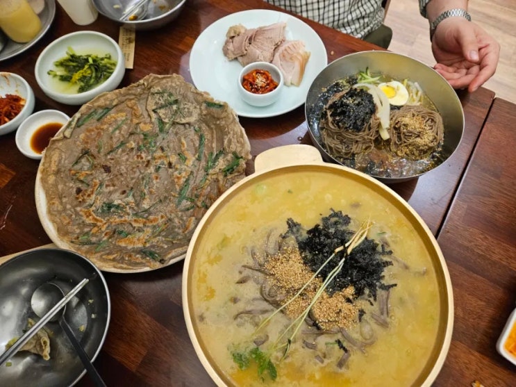  안산사동 밥집 유명한 대궐막국수 안산본점에서 막국수와 옹심이 저녁식사 리뷰