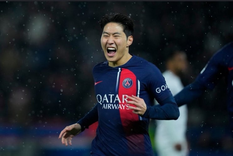충격 PSG <b>이강인 나폴리</b> 매각?!
