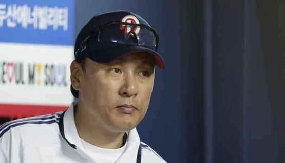 두산 <b>이승엽</b> 감독 자진 <b>사퇴</b> 발표 원인 이유 성적 부진 총정리