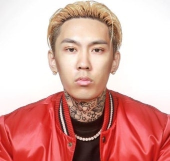 “도끼, 랩으로 세상을 바꾸려 했던 소년” 프로필부터 고액 체납 완납까지, 래퍼 도끼의 진....