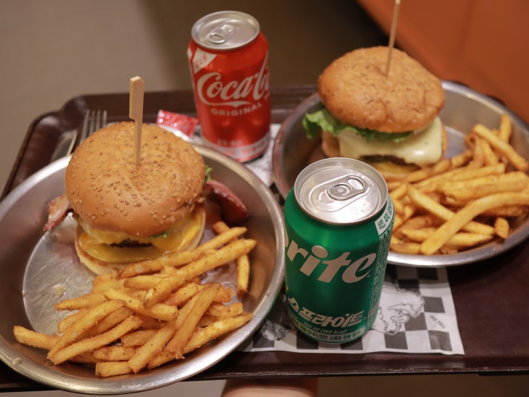 여의도 왔는데 여길 안간다고? 더현대서울 맛집 더백푸드트럭