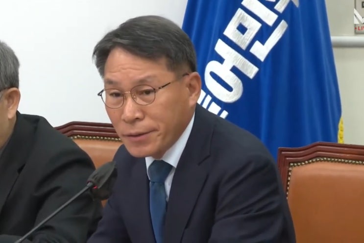 <b>이재명 대통령</b>, <b>경호처장</b>에  육군 대장 출신 황인권 임명... 