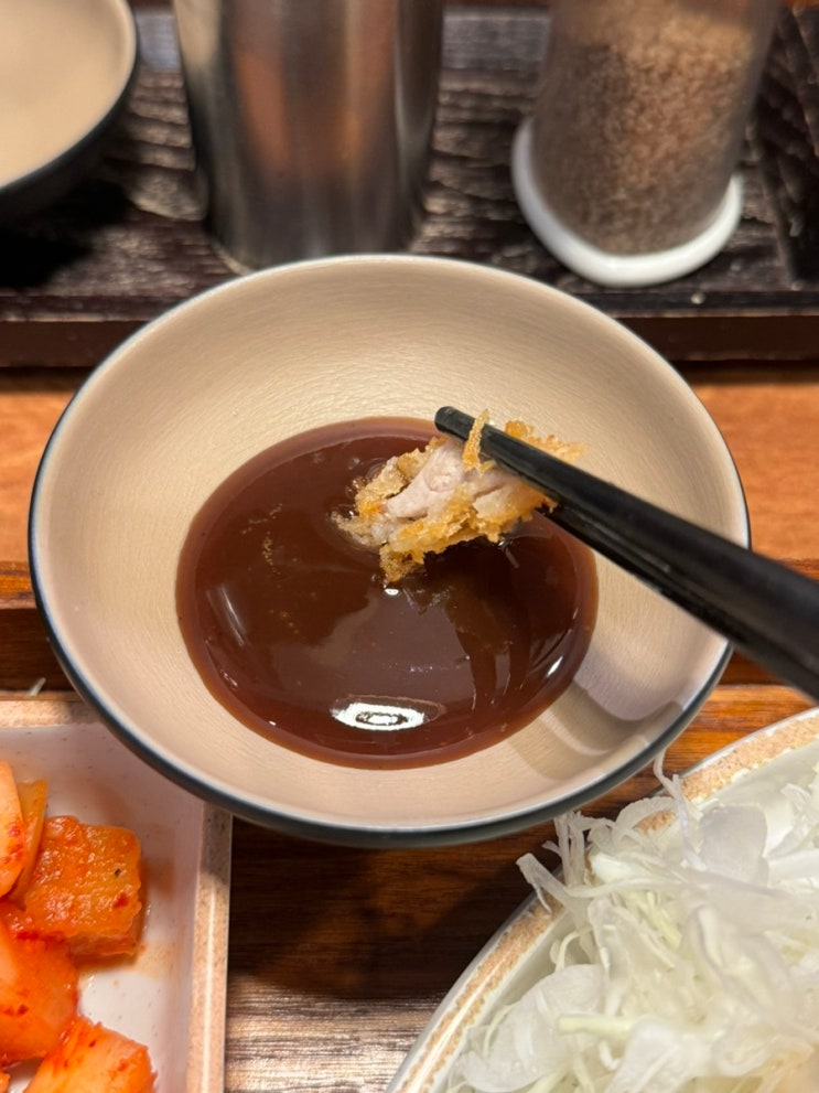  홍대 혼밥 점심 특선이 가성비 좋은 홍대역 맛집 카츠업 냉모밀 세트 후기