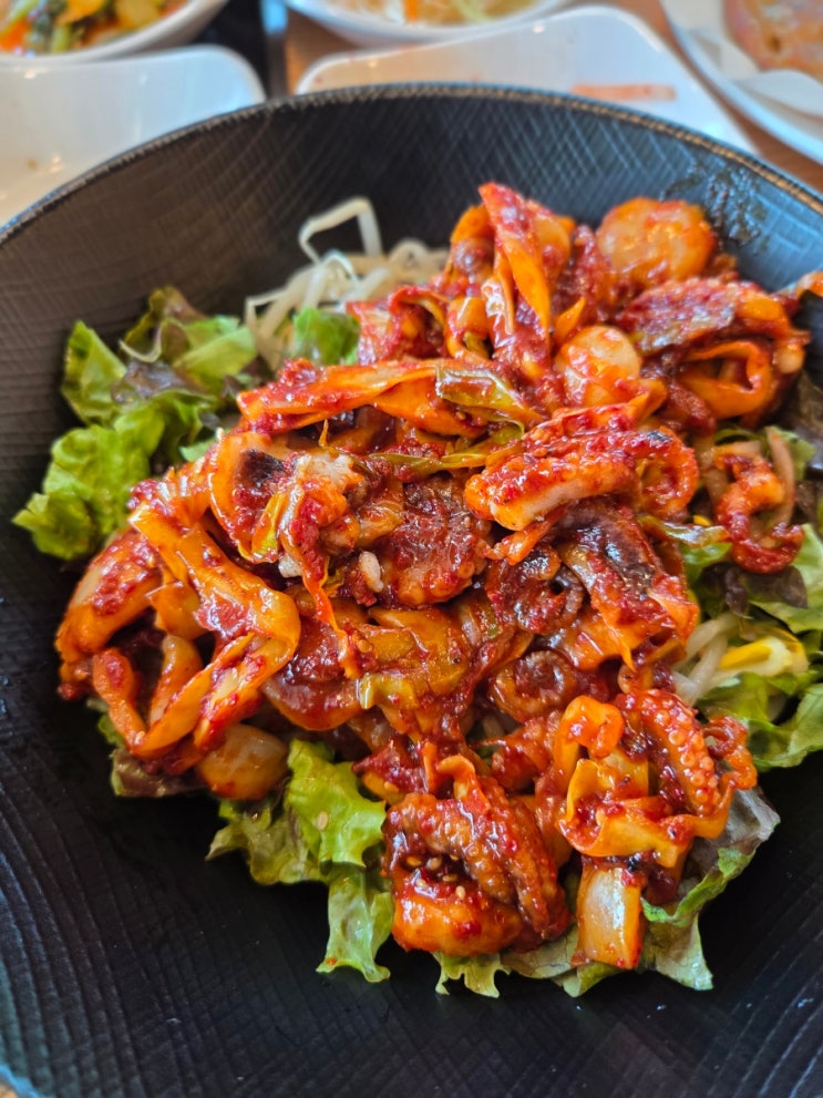  천안쭈꾸미 비빔밥 맛집 메밀전에 도토리냉국