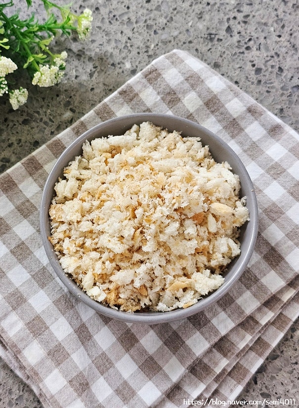 식빵으로 빵가루 만들기 습식빵가루 만드는 법