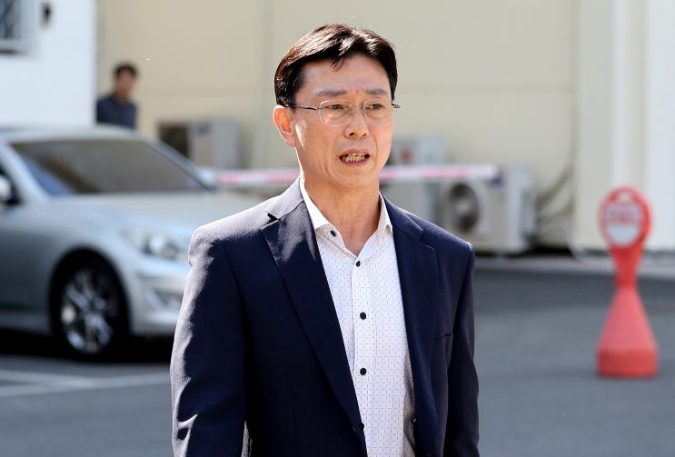 임성근 전 <b>해병대</b>사단장 검찰 <b>출석</b>…"<b>특검</b> 수사도 받을 수 있어"