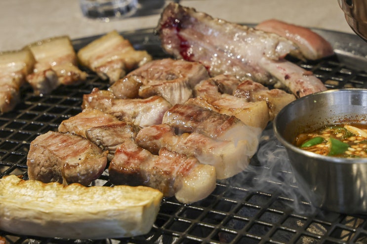  부산기장일광맛집 찐흑돼지를 먹을 수 있는 부산 기장 맛집 흑생 기장일광점