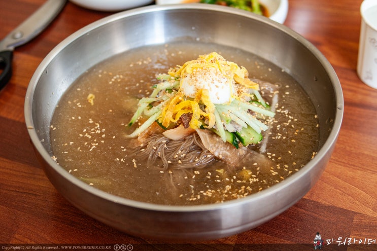  경남 하동 맛집 - 최센냉면에서 진한 고깃육수의 물냉면, 비빔냉면, 만두를 먹고 왔습니다. 하동 냉면 맛집 최센냉면