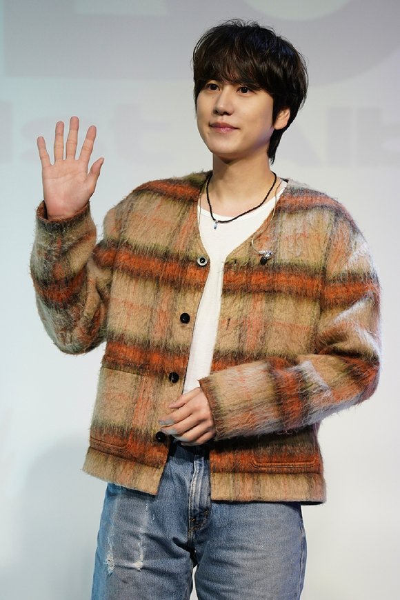 데블스플랜2 <b>악플</b> 논란: <b>규현</b>의 <b>법적</b> 대응