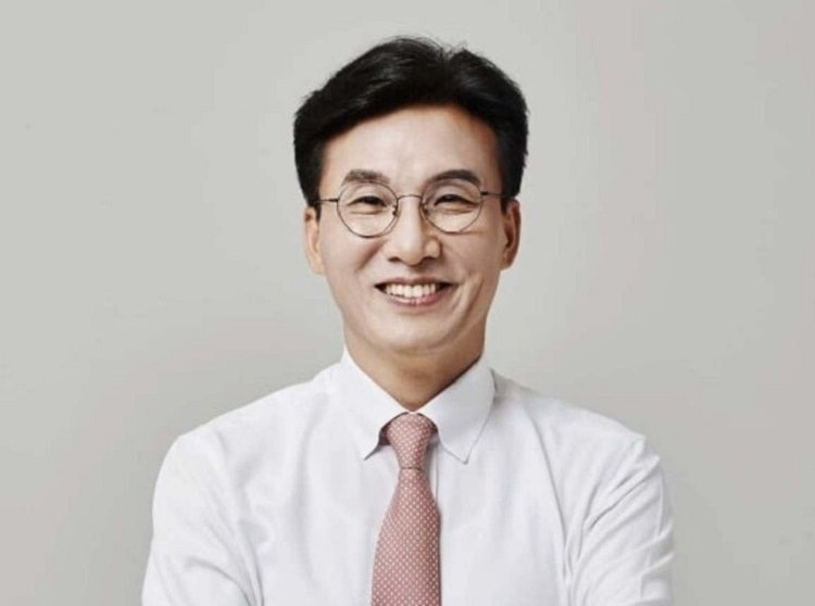 김민석 총리 전부인 김자영 아나운서 이혼 재혼 아내 이태린 형 김민웅 김민화 전처 자녀 딸 ....