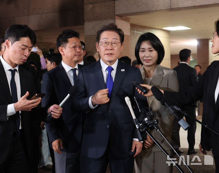 이재명 대통령 6월4일 관련주 총정리 상한가 예상 종목 이재명 대통령 6월4일 관련주 총정리 상한가 예상 종목
