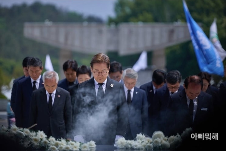 <b>이재명 대통령</b>, <b>경호</b>처 근접 <b>경호</b> 거부!