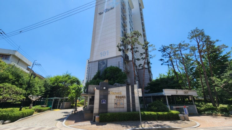  강동구 암사동 한솔솔파크더리버 아파트 심층 분석: 한강 생활권 프리미엄과 미래 가치