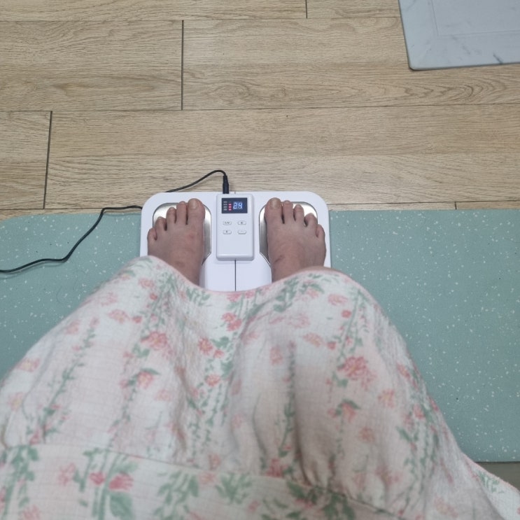  써마드 EMS 다리 마사지기 추천 | 홈케어로 다리 피로 싹 빼는 하체관리템 후기